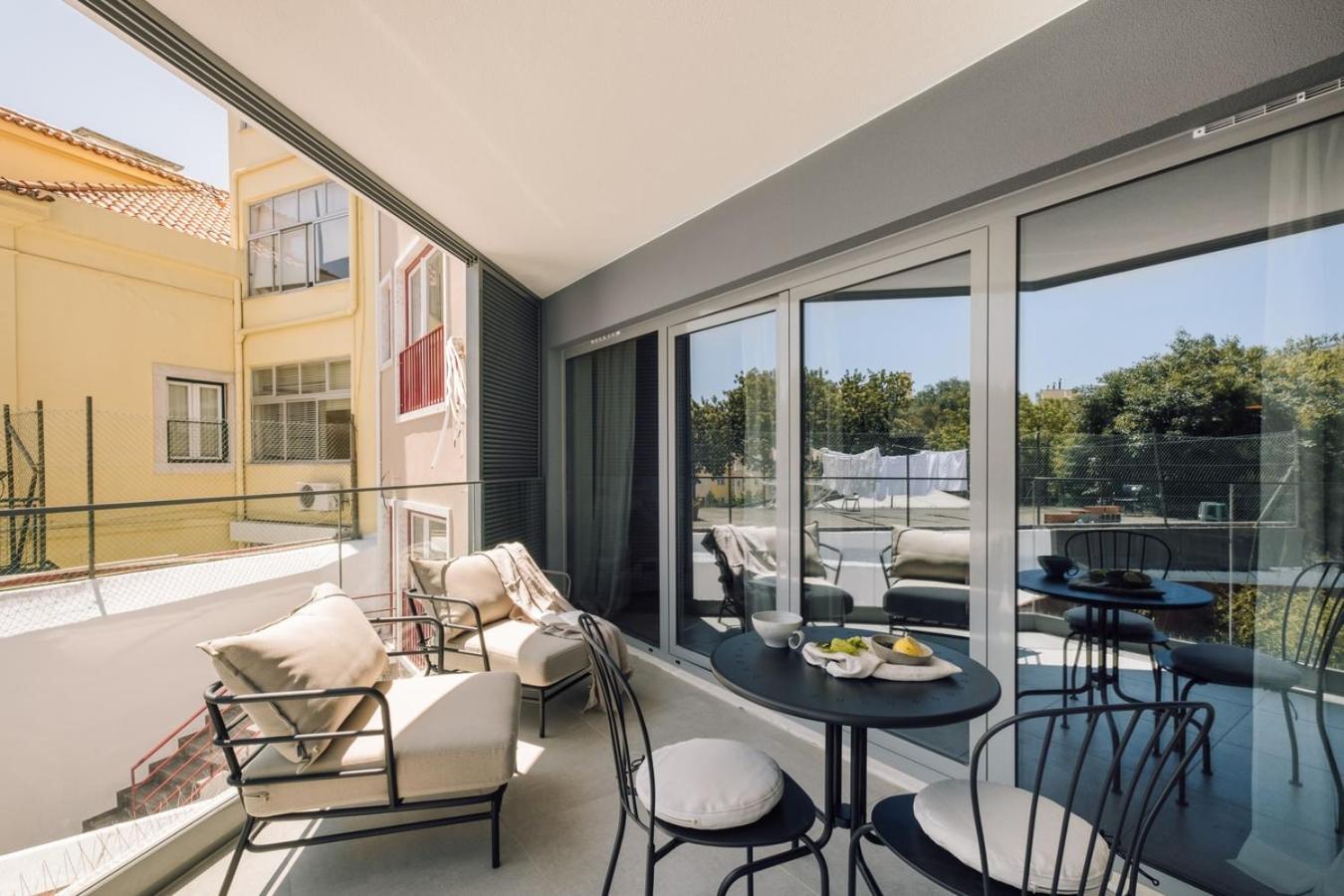 Olot - 2 Bedroom, Terrace And Parking In Alcantara Apartment *