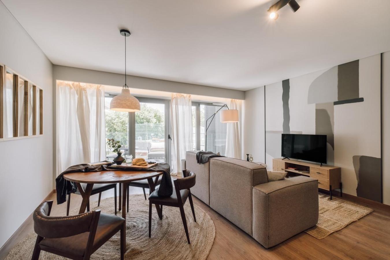 Apartment Olot - 2 Bedroom, Terrace And Parking In Alcantara Lissabon